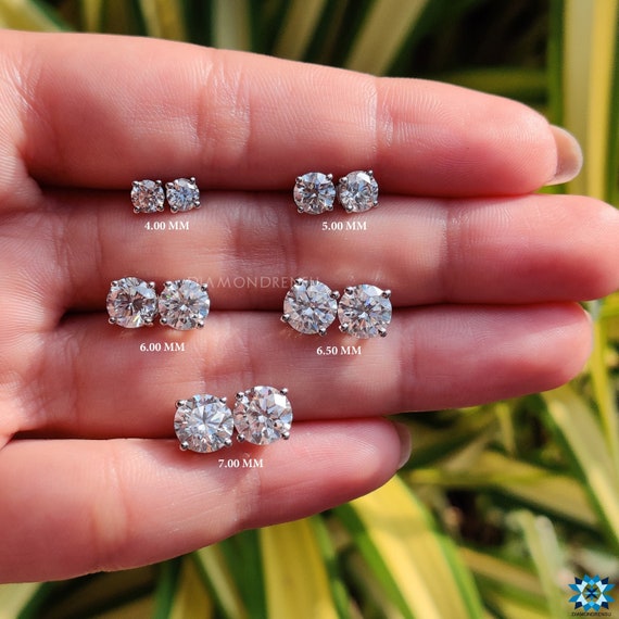 Vlora Vlora Diamond Cluster Star Stud Earrings, 0.28 tdw | Maharaja's Fine  Jewelry & Gift | Panama City, FL