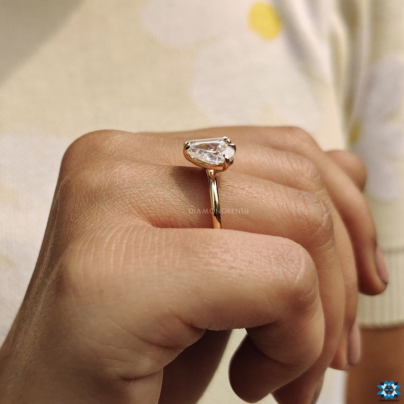 anniversary gift ring