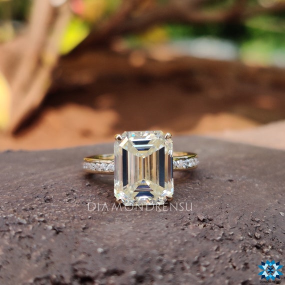 Emerald cut deals channel set ring