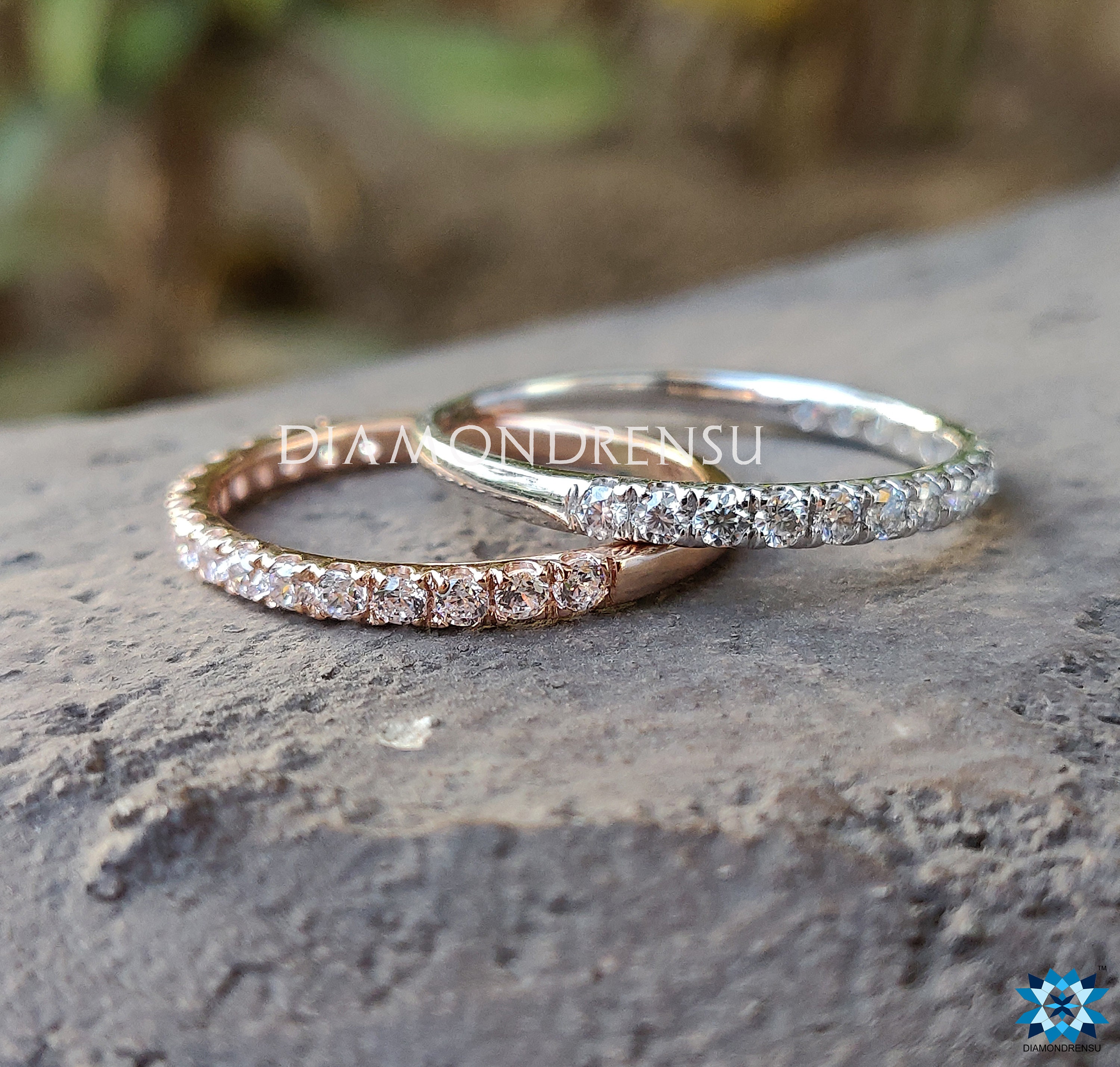 Moissanite Cross Over Band Accent Round Cut Blue Sapphire Band 925 Silver14k White Gold Eternity Band Anniversary Gift for Wife