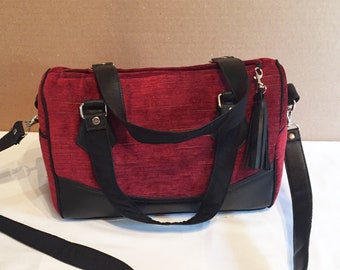 Red Velveteen Elegant Blanche Barrel Bag