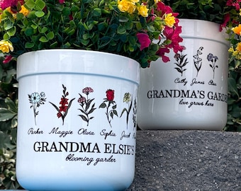Grandma Gift, Personalized Gifts for Mom, Mom Birthday Gift, Personalized Flower Pot, Birth Flower Mom Gifts from Daughter, Grandmas Garden