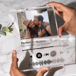 Personalized Song Plaque, Custom Song Acrylic Plaque, Anniversary Gift For Him, Personalized Gift for Her, Couple Gifts with Any Photo