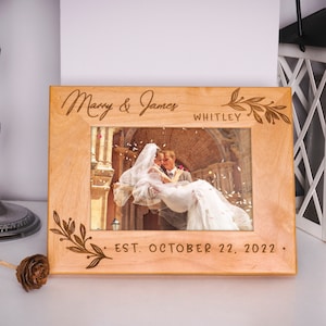 Wedding Frame, Personalized Picture Frame, Wedding Gift Photo Frame Engraved, Housewarming Gifts for the Couples, Anniversary Gifts
