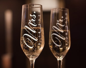 Mr. and Mrs. Personalized Champagne Estate Glasses, Set of 2 Couple gifts  by Colin Supple