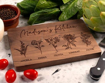 Birth Flower Gifts for Mom, Personalized Cutting Board, Mom Gifts, Grandmas Garden with Grandkids Names, Mama's Kitchen Gift