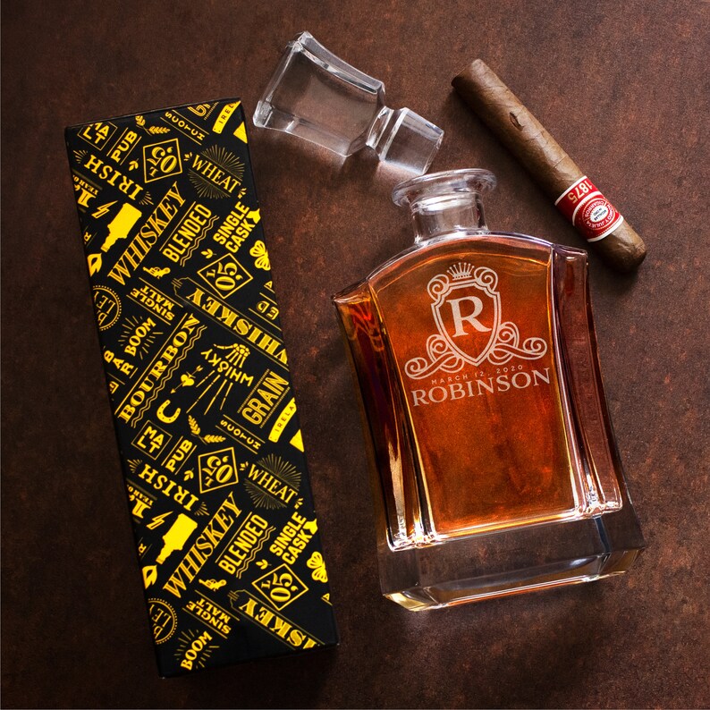 Whiskey Decanter Set Personalized Gifts for Him, Anniversary Gifts for Men, Wedding Gifts for Couples, Birthday Gift, Groomsmen Gifts image 7