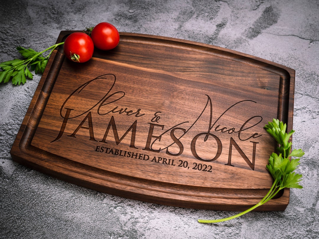  Personalized Cutting Board, 15 Designs - Gifts for Couples,  Housewarming Gifts, Wedding Gifts, Engraved Kitchen Sign - Women Gifts for  Christmas 2023: Home & Kitchen