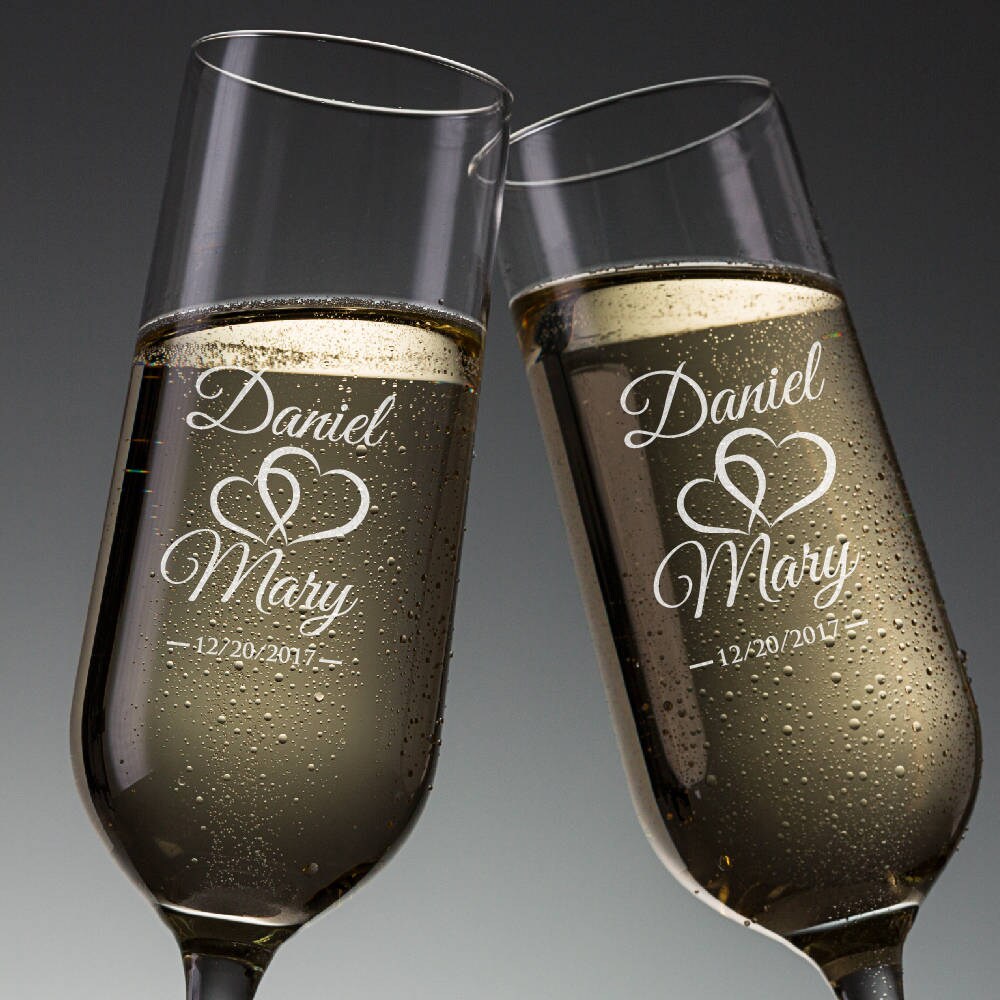 Personalized Champagne Flutes Set of 2 – Stemmed Bride and Groom Champagne  Glasses Engraved – Monogram Gift for Wedding, Bridesmaids