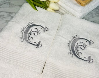 Monogram Bath Towel,customized/Embroidered, 100% Cotton,Monogrammed Towel Personalized,Embroidered hand towel, Custom washcloth/bath set