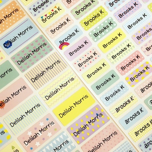 kleurrijk patroon naamlabels, aangepaste naamstickers gepersonaliseerde waterdichte schoolbenodigdhedenlabels, waterdichte labels, flessenlabels KLEIN