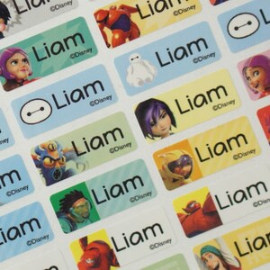 Disney Big Hero 6 Zeichen Namensetiketten Wasserfest Name Aufkleber Aufkleber Stick On Summer Camp Sticker Schule Kinder Kita KLEIN