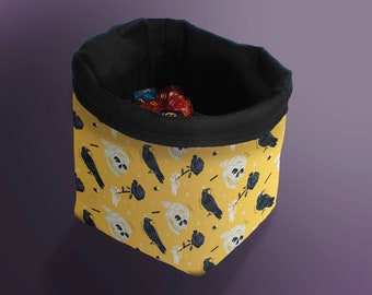 Skulls and Ravens Dice Bag - Tile Pouch Treasure Nest - Reversible Drawstring Cotton Bag - Handmade RPG D&D Dice Sack - Gift for Gamers Bag