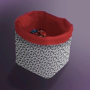 Bat Dice Bag, Halloween D&D Dice Bag, Tabletop Board Game Freestanding Drawstring Storage Pouch for Tokens and Tiles, Gift