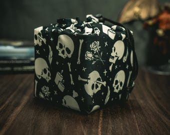 Skulls and Bones Dice Bag: Drawstring DND Gaming Pouch