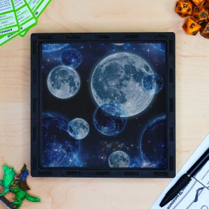 Blue Moon-dobbelsteenlade, Celestial Gaming MDF-dobbelstenendoos, houten D&D-tafelblad rollend dienblad voor dobbelsteenspellen, DnD-cadeau voor tafelbordspellen Xmas