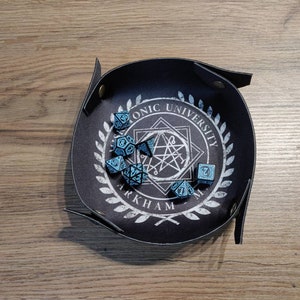 Miskatonic Dice Tray, HP Lovecraft Neoprene Folding Tray, Collapsible ...