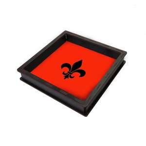 Fleur de Lis-dobbelsteenbak, New Orleans gaming-dobbelstenendoos, zwarte houten dobbelsteenbak, D&D tafelblad rollend bakje voor dobbelstenen, cadeau voor bordspellen