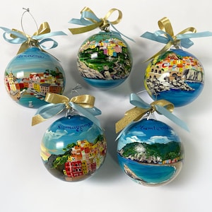 CINQUE TERRE kit of 5 balls, Riomaggiore Manarola Corniglia Vernazza Monterosso. Completely hand painted glass spheres, beautiful gift idea.