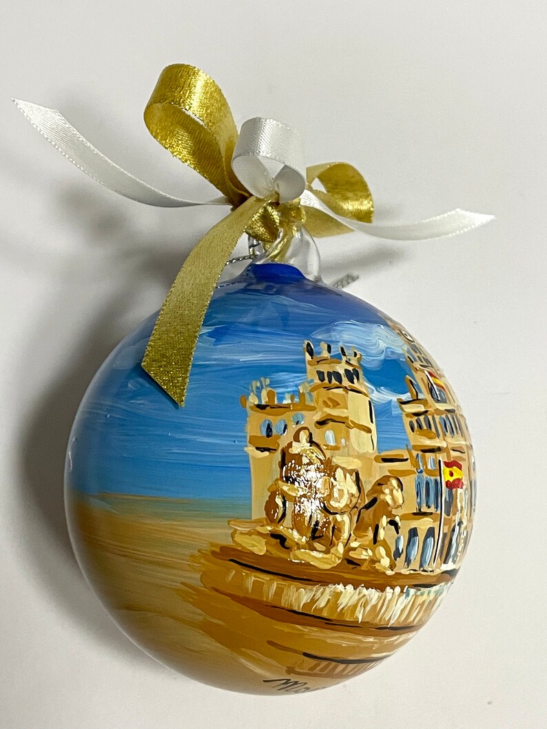 Personalisierte Spanien-Länder. Madrid, handbemalter quadratischer Weihnachtsschmuck, ideales Geschenk für Reiseliebhaber oder als Urlaubssouvenir. Bild 3