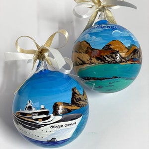 Galapagos Islands hand painted ornament, souvenir of your holidays. Handmade personalized gift for travellers, unique gifts. image 6