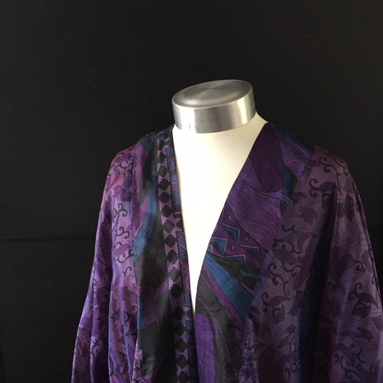 Image of Kimono Style Summer Vintage Sari Silk Jacket Robe House Coat Loungewear Purple Black Floral