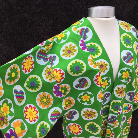 Scandi Print Cotton Kimono Robe: Green Floral Jacket with Pockets