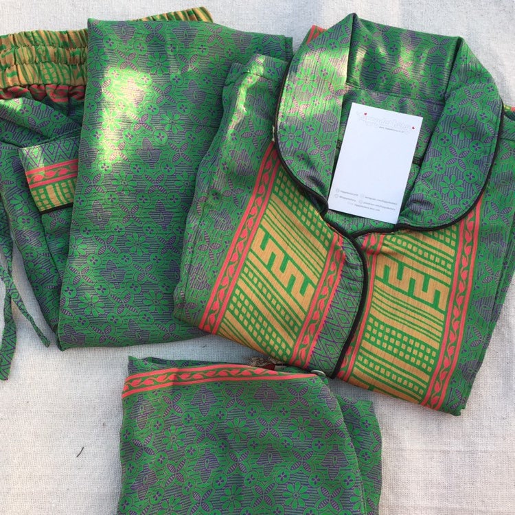 Vintage Sari Pyjamas Large Luxury Christmas Loungewear | Etsy