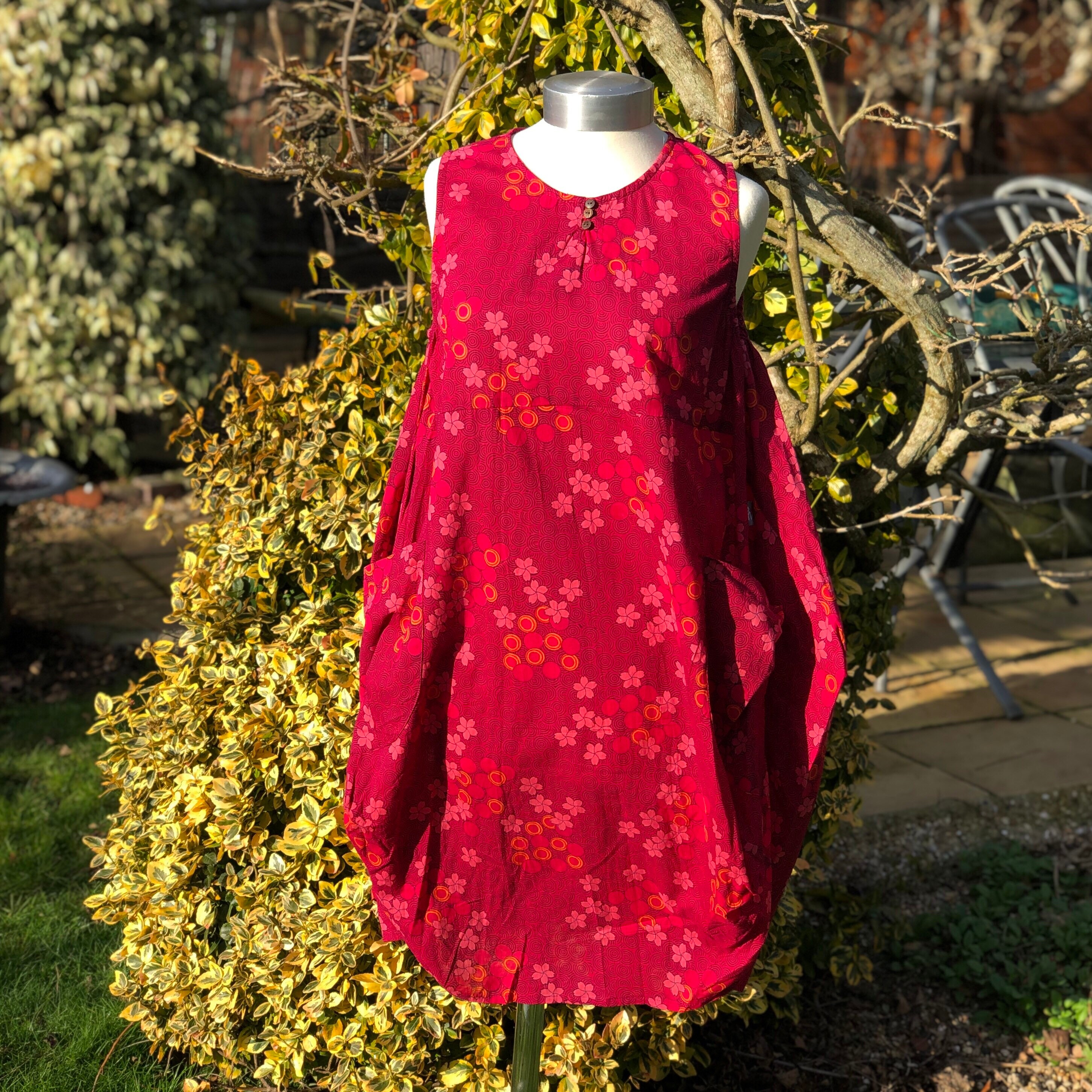 balloon bottom dresses