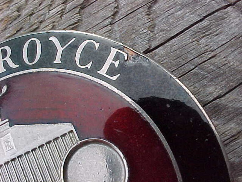 Vintage 1970s ROLLS ROYCE OWNERS Club License Plate Topper Enamel Excellent Condition Very Nice Maybe Never Used Retro DeLuxe Car Swag