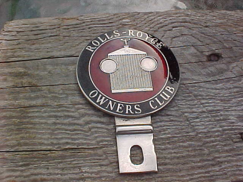 Vintage 1970s ROLLS ROYCE OWNERS Club License Plate Topper Enamel Excellent Condition Very Nice Maybe Never Used Retro DeLuxe Car Swag