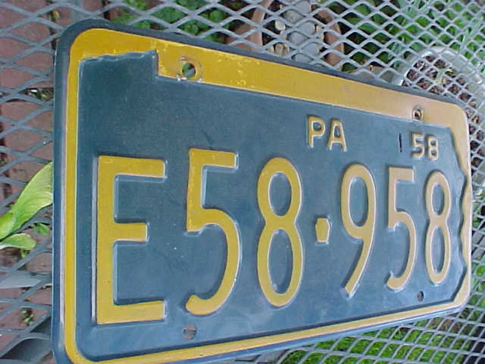 Vintage Original 1958 PENNSLYVANIA PA License Plate E58958 Etsy