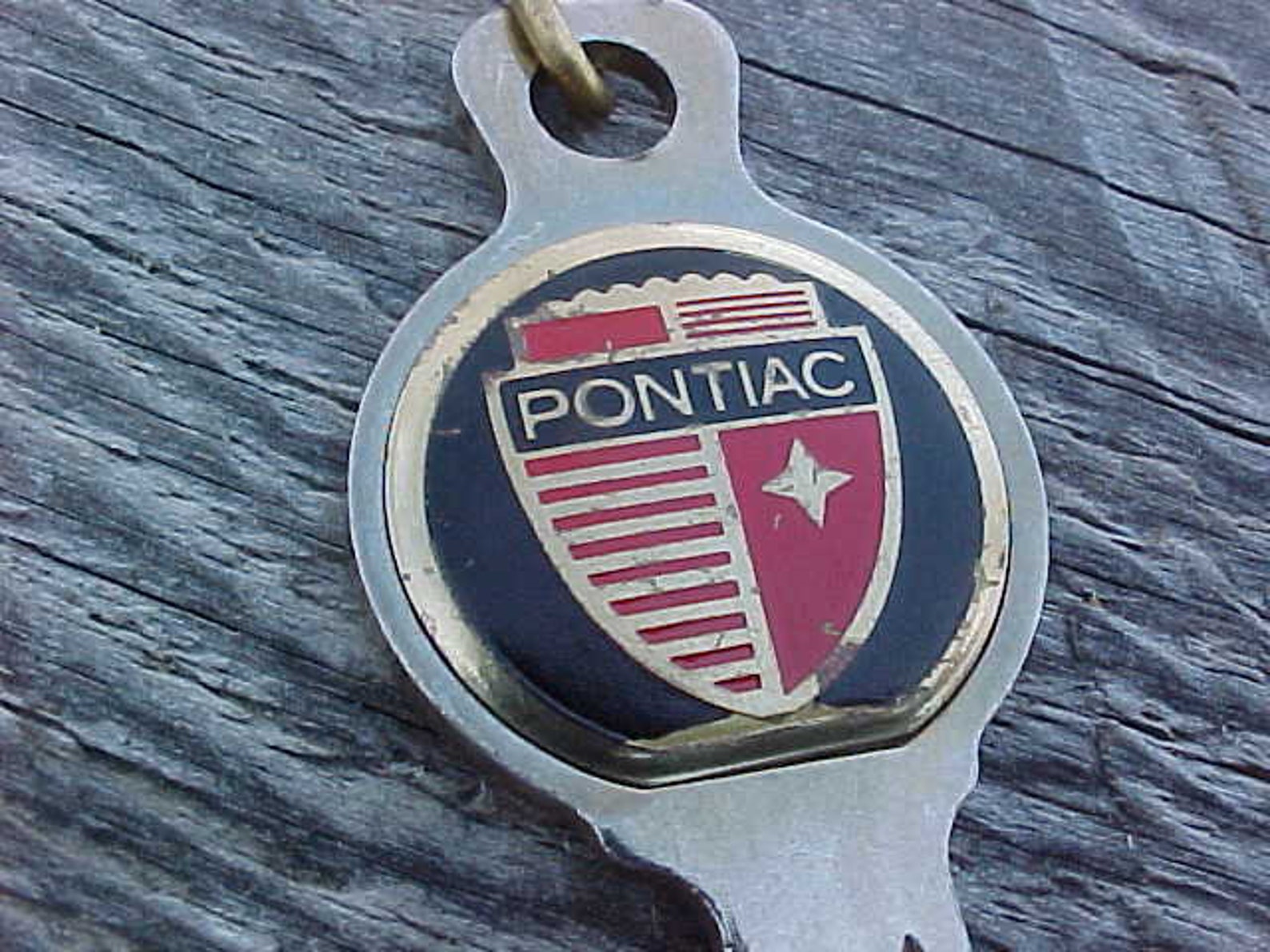 1970 1974 1978 1982 Gold Plated Pontiac Crest Key Blank Chain Etsy
