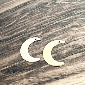 DESTASH- 1 inch Solid Skinny Moon Shape Stamping and Engraving Blanks (PACK of 10), Stainless Steel Moon with Hole in Rose and Yellow Gold