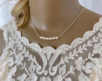 Dainty Pearl Necklace for Women, Mothers Day Necklace, Genuine Six Pearl Pendant, Combined Family Gift, Wedding Day, Christmas June Birthday