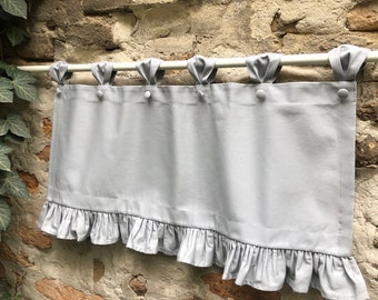 Tende a balza grigie, moderne, in stile fattoria, con volant, stile cottage, con passanti, semplici, in stile francese, per finestre, su misura, per cucina.