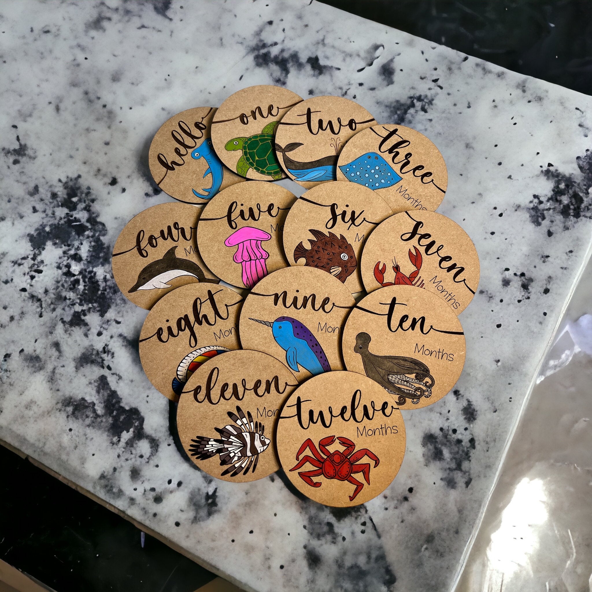 Sea Life Baby Monthly Name Milestone Marker - Servizio fotografico per neonati, foto mensili di animali dell'oceano, regalo per baby shower sottomarino