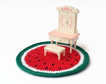 Dollhouse rug Miniature carpet doll 5.9'' Miniature red mat Dollhouse accessory living room decor Diorama prop Dollhouse decorations crochet