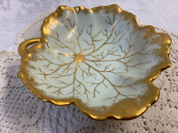 Vintage Leaf Shaped Porcelain Ring Dish, Trinket … - image 2