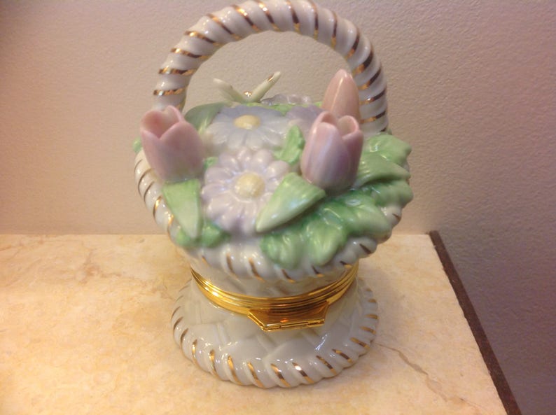 Vintage Lenox Treasures Basket of Blossoms Exclusive Edition Trinket Box