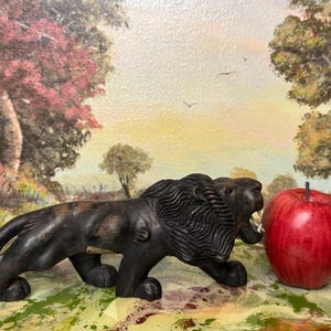 Vintage Ebony Wood Lion from Africa 10.25&quot;
