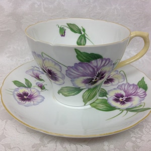 Shelley Teacup and Saucer, Pansy Pattern 13823, New Cambridge Cup Shape, Fine Bone China