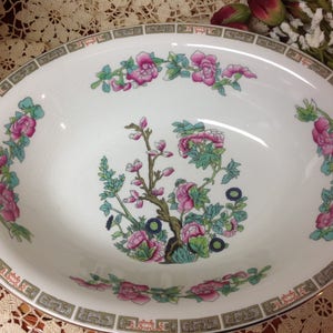 9.75 &quot; Vintage Indian Tree Vitreous Oval Serving Bowl by John Maddock and Sons