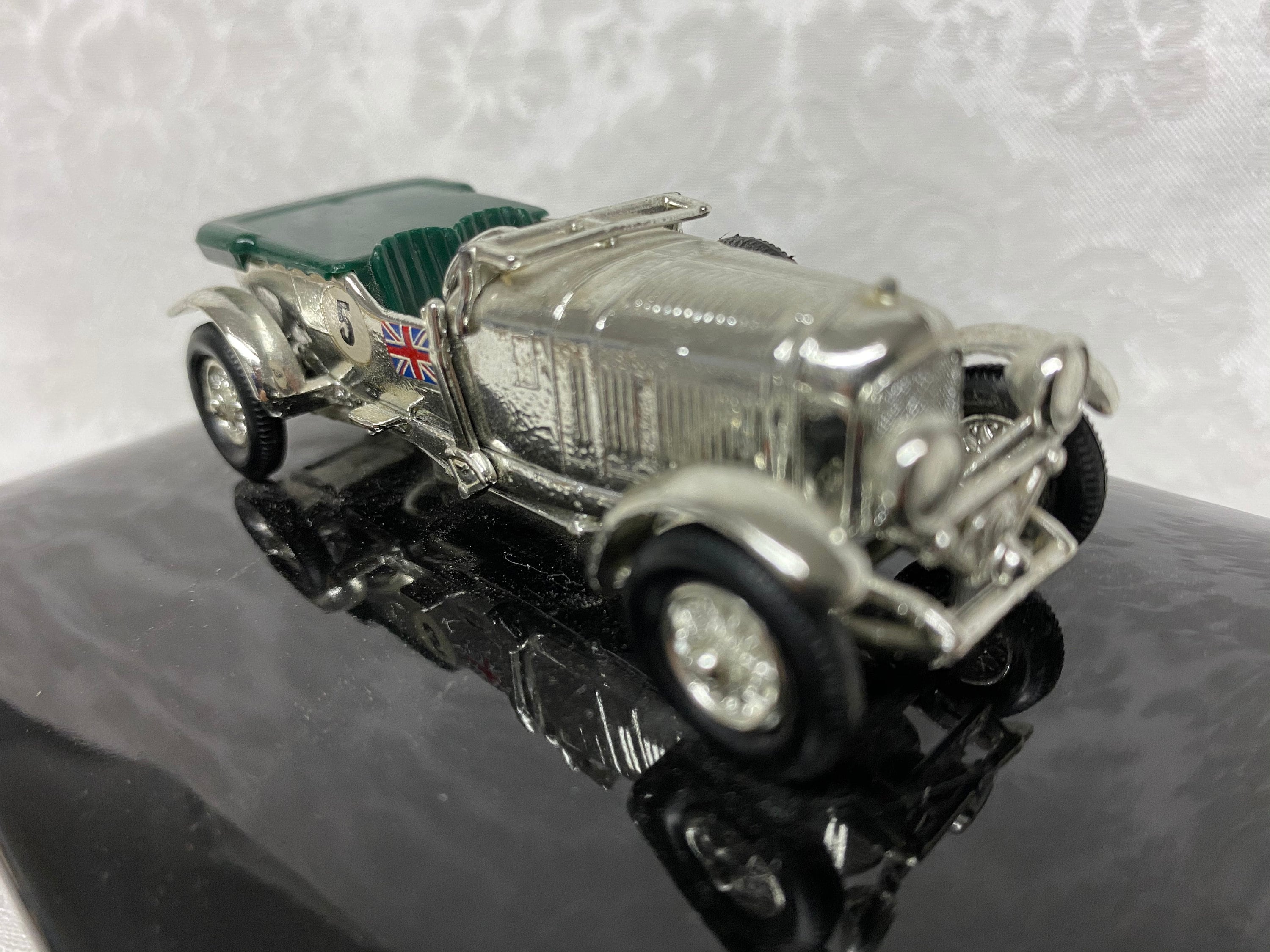 Lesney Matchbox 1929 Bentley: Fred Bronner Promo Car on Ceramic
