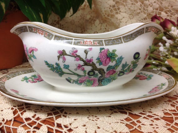 Gravy Boat / Indian Tree / John Maddock / Maddock and Sons / Vitreous China  / Made in England