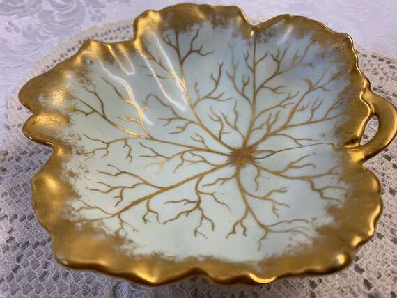 Vintage Leaf Shaped Porcelain Ring Dish, Trinket … - image 4