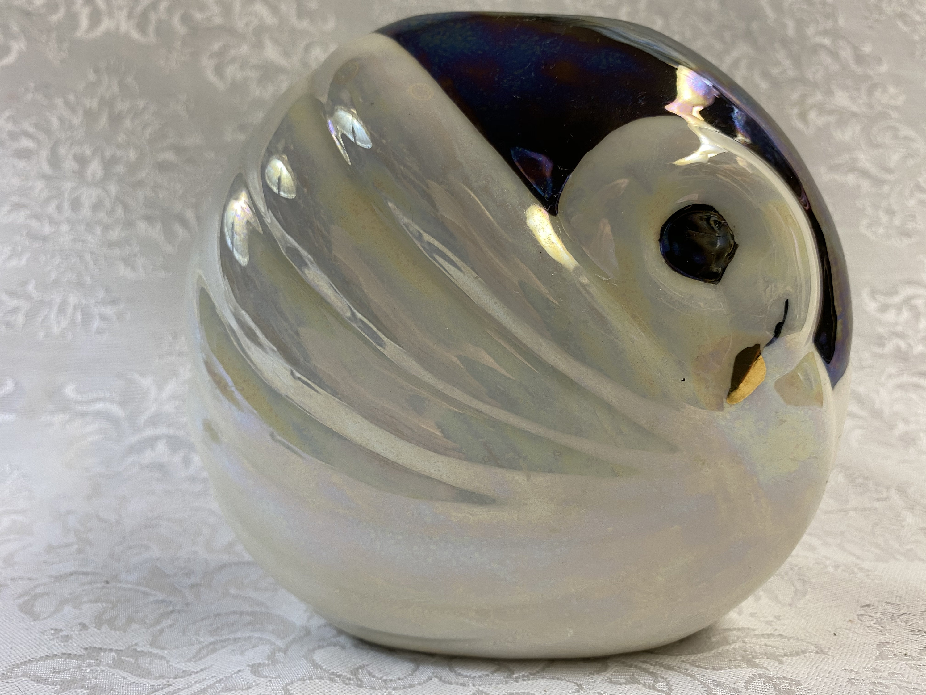 Porcelain Swan Vase, Pearlescent With Purple Iridescent Background