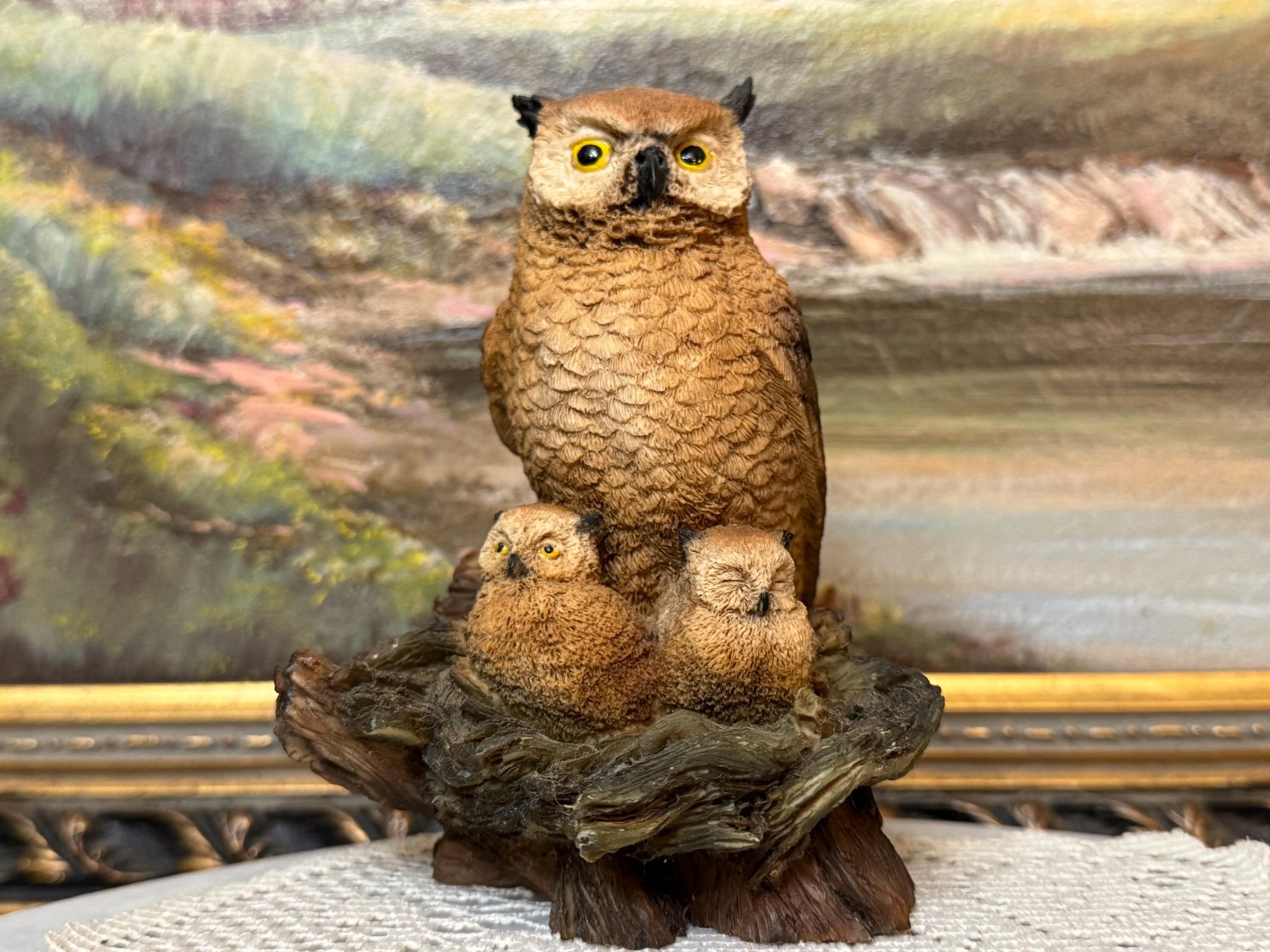 Stone Resin Mother Owl with Two Owlets in Nest by Castagna 1988 Italy