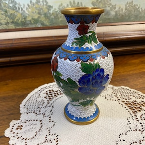 Cloisonne Vase 6 Inch with Floral Design