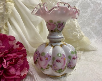 Vintage Fenton Peach Crest Vase Melon Rib Charleton Line, Abels